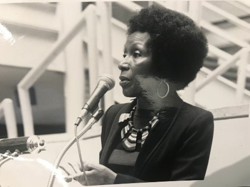 Mari Evans giving a speech.